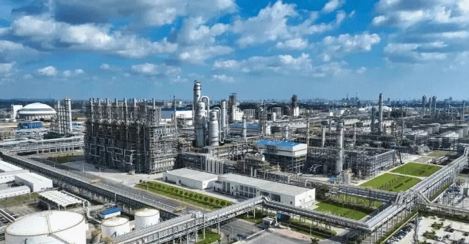 广西石化项目投料开车成功 古天乐太阳集团城十一台设备覆盖生产全流程
